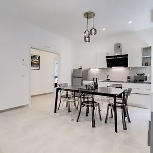  Apartament Bdc - Empire, Noble 3-bdr Włochy